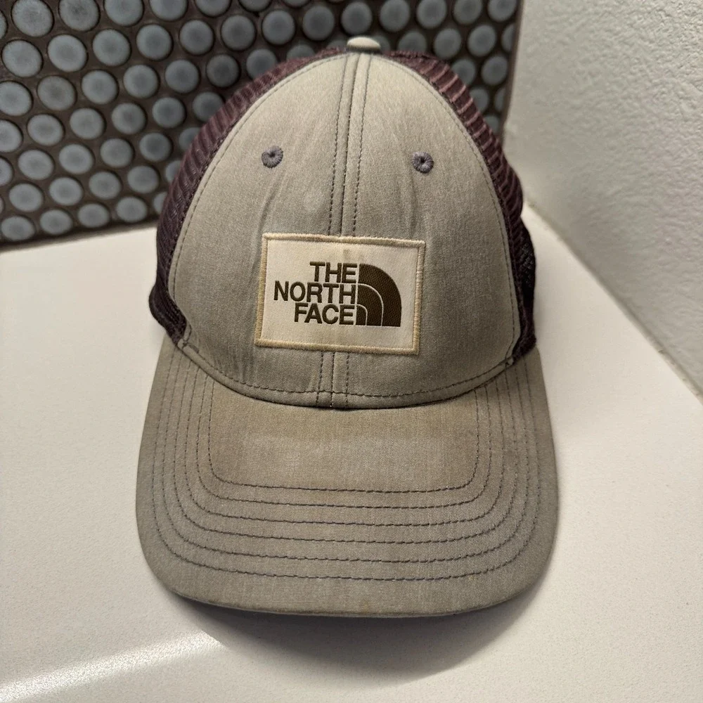 The‎ North Face Hat Cap Adult Gray Trucker Snap Back Adjustable Patch Mesh Back